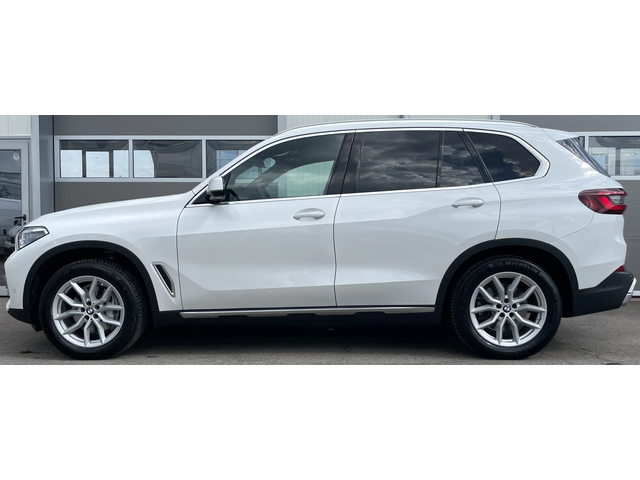 BMW X5 xDrive 40i xLine Гаранционен Наличен - автомобили, коли, обяви за нови и употребявани 1