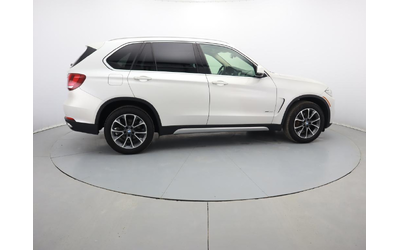 BMW X5 - автомобили, коли, обяви за нови и употребявани 10