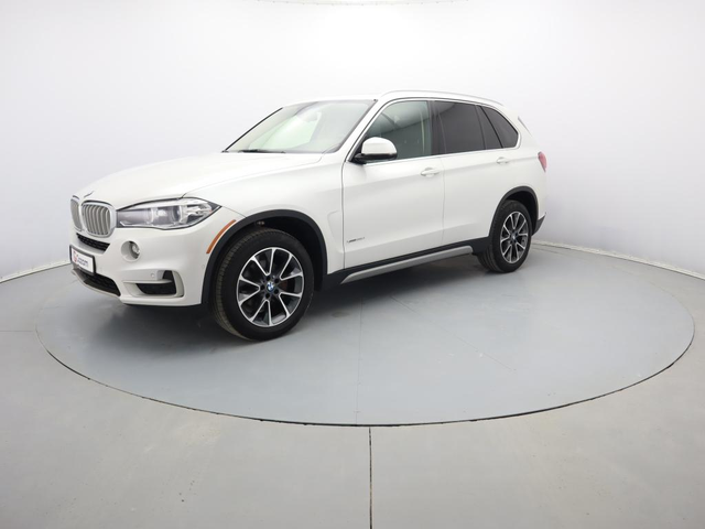 BMW X5 - автомобили, коли, обяви за нови и употребявани 32