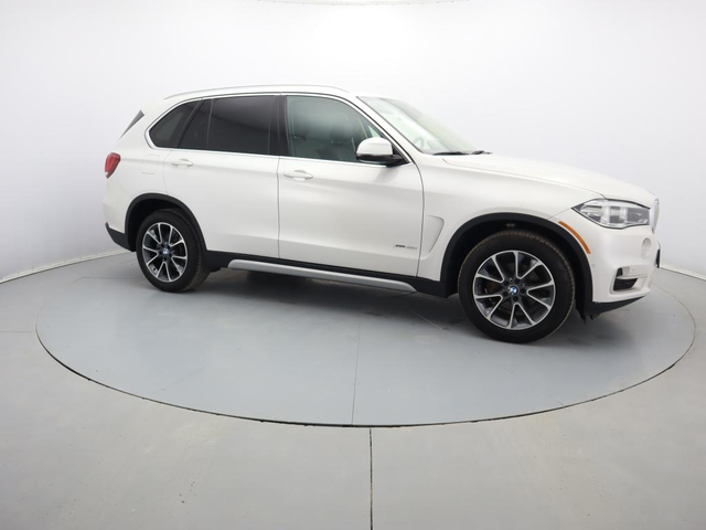 BMW X5 - автомобили, коли, обяви за нови и употребявани 6