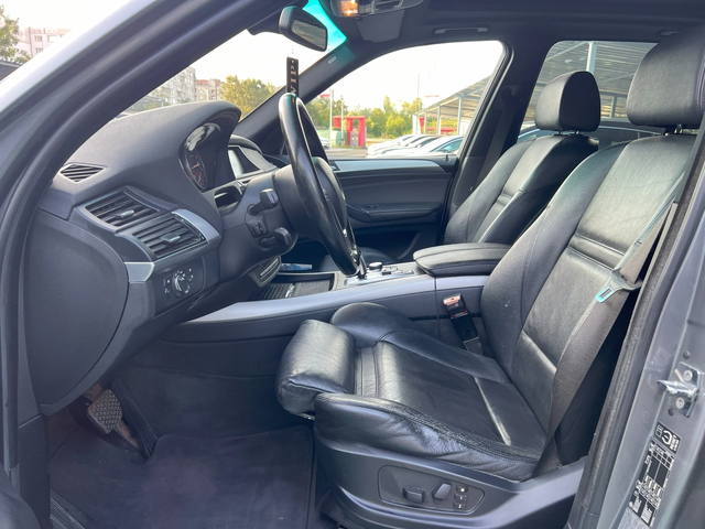 BMW X5 3.0D - автомобили, коли, обяви за нови и употребявани 8