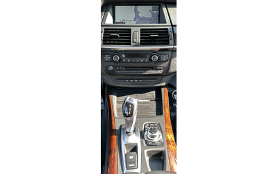 BMW X5 3.0D 245HP HUD PANO FACE - автомобили, коли, обяви за нови и употребявани 10