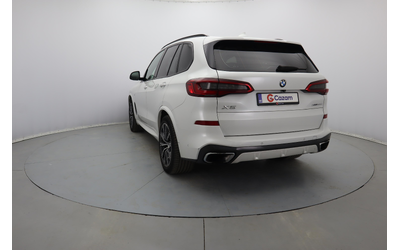 BMW X5 - автомобили, коли, обяви за нови и употребявани 21
