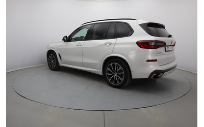 BMW X5 - автомобили, коли, обяви за нови и употребявани 24