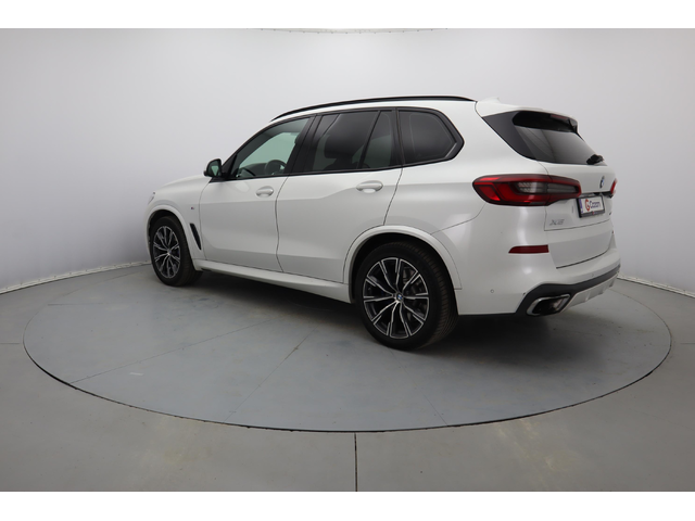 BMW X5 - автомобили, коли, обяви за нови и употребявани 24