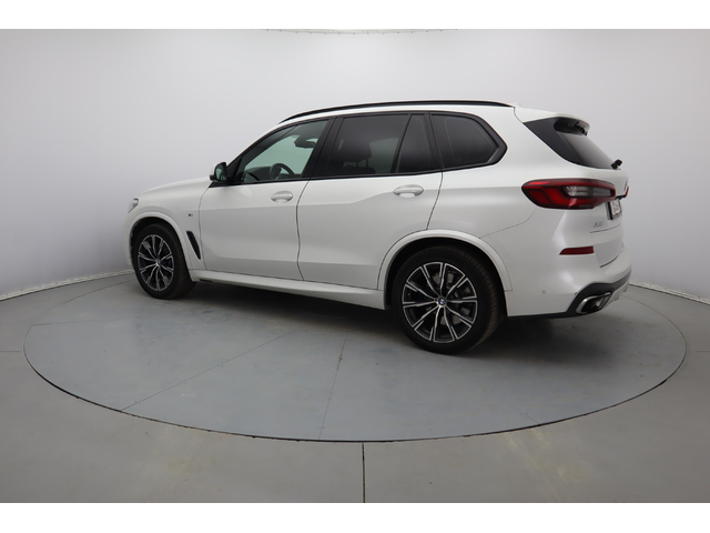 BMW X5 - автомобили, коли, обяви за нови и употребявани 25