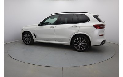 BMW X5 - автомобили, коли, обяви за нови и употребявани 26