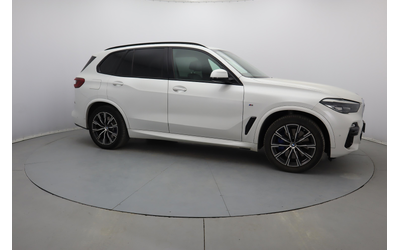 BMW X5 - автомобили, коли, обяви за нови и употребявани 6