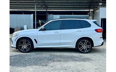 BMW X5 xDrive 40i/ M-Sport Individual/ Laser/ 9440 км - автомобили, коли, обяви за нови и употребявани 7
