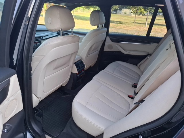 BMW X5 2.0e-Drive M-pacet 40e - автомобили, коли, обяви за нови и употребявани 6