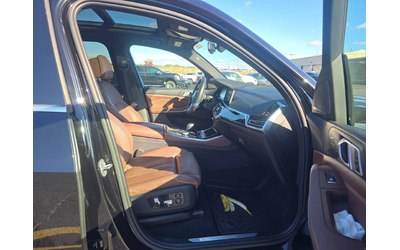 BMW X5 Black Sapphire Metallic - автомобили, коли, обяви за нови и употребявани 7