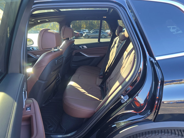 BMW X5 Black Sapphire Metallic - автомобили, коли, обяви за нови и употребявани 9