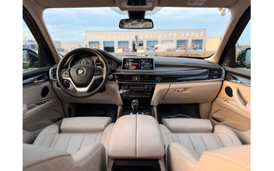 BMW X5 30d= xDrive= 7 Места= Keyless= HUD= Soft Close= 36 - автомобили, коли, обяви за нови и употребявани 8