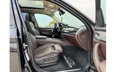 BMW X5 30d= xDrive= M-performance= 7 места= Панорама= Hea - автомобили, коли, обяви за нови и употребявани 10