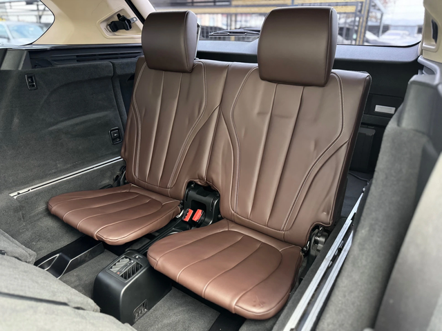 BMW X5 30d= xDrive= M-performance= 7 места= Панорама= Hea - автомобили, коли, обяви за нови и употребявани 13