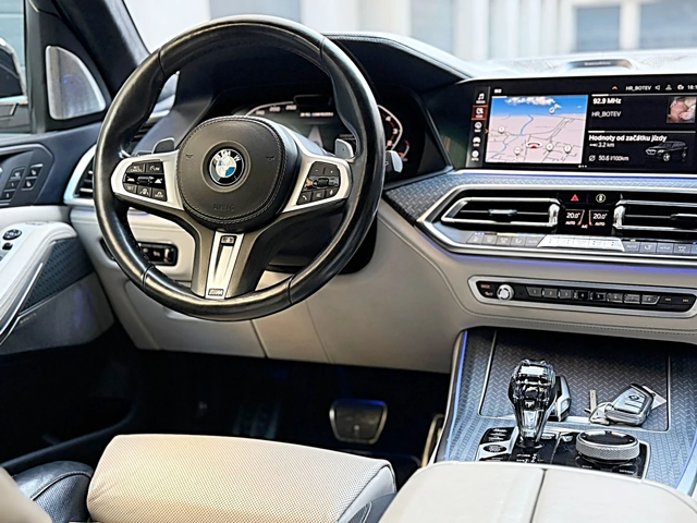 BMW X5 BMW X5 M50i Performance* INDIVIDUAL* DUAL TONE* CA - автомобили, коли, обяви за нови и употребявани 16