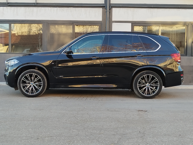 BMW X5 3.0d - автомобили, коли, обяви за нови и употребявани 12