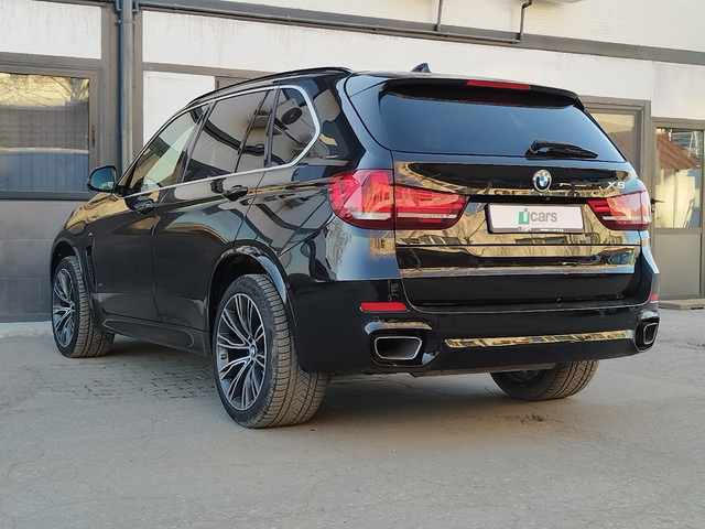 BMW X5 3.0d - автомобили, коли, обяви за нови и употребявани 6