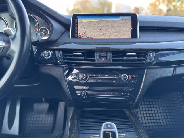 BMW X5 3.0d M-Pack LED - автомобили, коли, обяви за нови и употребявани 12