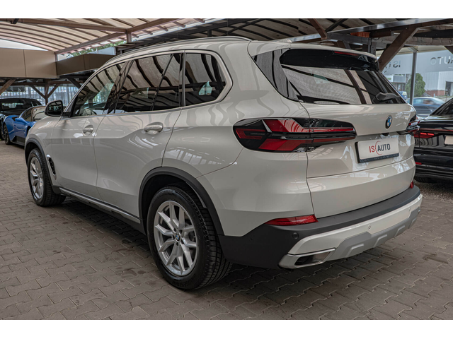 BMW X5 3.0d/xDrive/PDC/Камера/Амбиент/Memory - автомобили, коли, обяви за нови и употребявани 5