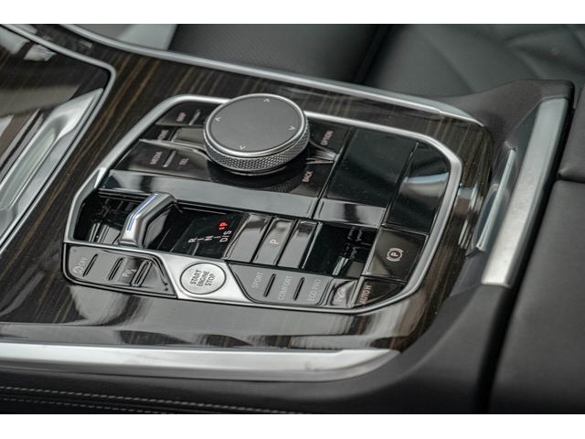 BMW X5 3.0d/xDrive/PDC/Камера/Амбиент/Memory - автомобили, коли, обяви за нови и употребявани 9