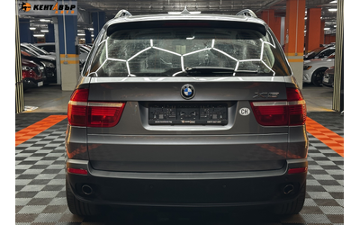 bmw-x5-3-0sd-shveytsariya-7-mesta - 4