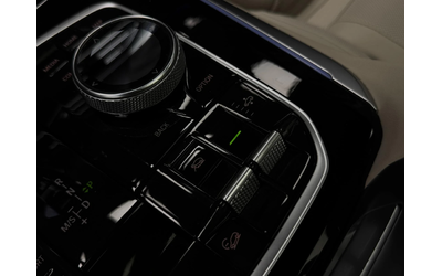 BMW X5 xDrive30d M-pack 3D B&W* 360* Lift* Обдухване* - автомобили, коли, обяви за нови и употребявани 11