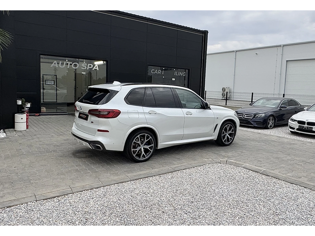 BMW X5 M50d * Magic Sky* Harman/Kardon Подгрев| 360Камера - автомобили, коли, обяви за нови и употребявани 3
