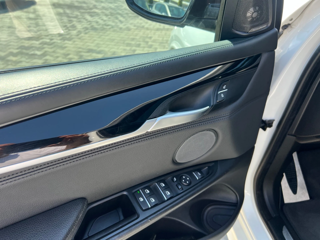 BMW X5 M50* 381kc* PANO* HARMON KARDON* NEW* TOP* - автомобили, коли, обяви за нови и употребявани 11