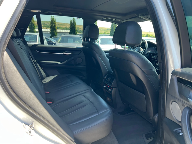 BMW X5 M50* 381kc* PANO* HARMON KARDON* NEW* TOP* - автомобили, коли, обяви за нови и употребявани 6