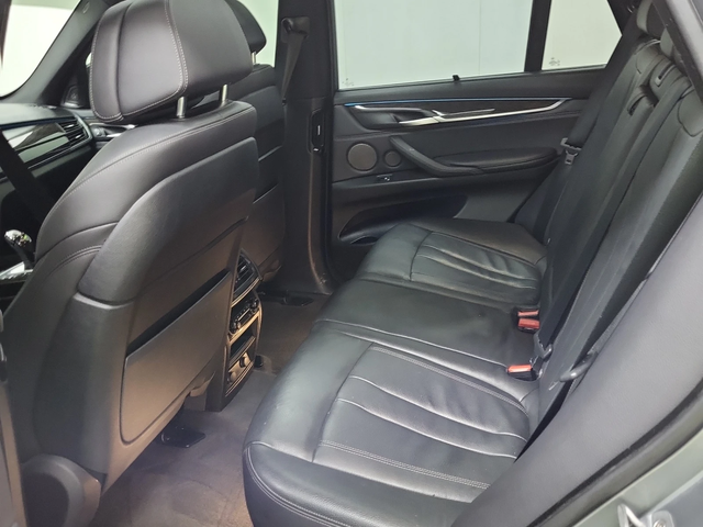 BMW X5 3.0 XDRIVE35I - автомобили, коли, обяви за нови и употребявани 9