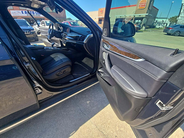 BMW X5 xDrive 35i - автомобили, коли, обяви за нови и употребявани 6