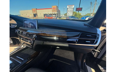 BMW X5 xDrive 35i - автомобили, коли, обяви за нови и употребявани 7