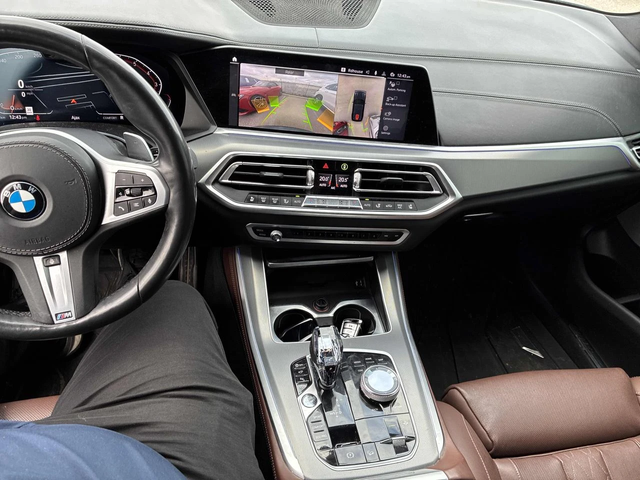 BMW X5 М packet* Масаж* Обдух* HeadUp* Distronic - автомобили, коли, обяви за нови и употребявани 7