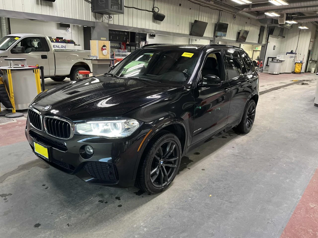 BMW X5 Мpacket* HeadUp* 360* H&K* 2 комплекта джанти - автомобили, коли, обяви за нови и употребявани 0