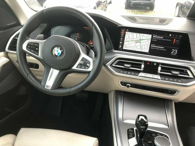 BMW X5 xDrive30d - автомобили, коли, обяви за нови и употребявани 10