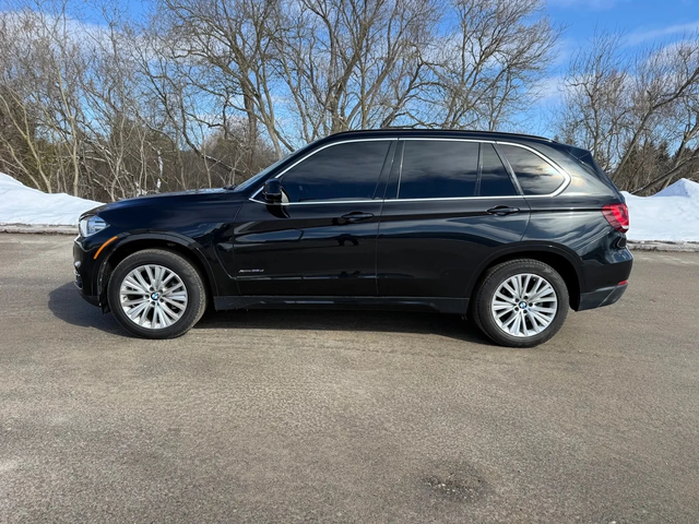 BMW X5 35D С РЕГИСТРАЦИЯ & АВТО КРЕДИТ - автомобили, коли, обяви за нови и употребявани 1