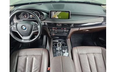 BMW X5 xDrive 30D - автомобили, коли, обяви за нови и употребявани 6