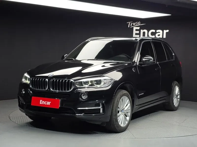 BMW X5 xDrive 30D - автомобили, коли, обяви за нови и употребявани 0