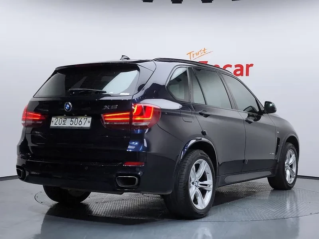 BMW X5 xDrive 30D M Sports - автомобили, коли, обяви за нови и употребявани 1