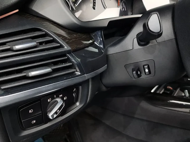 BMW X5 xDrive 30D - автомобили, коли, обяви за нови и употребявани 15