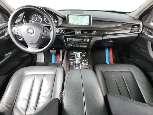 BMW X5 xDrive 30D - автомобили, коли, обяви за нови и употребявани 6