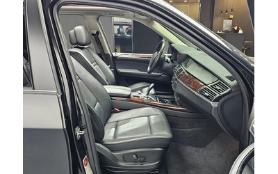 BMW X5 xDrive 30D - автомобили, коли, обяви за нови и употребявани 9