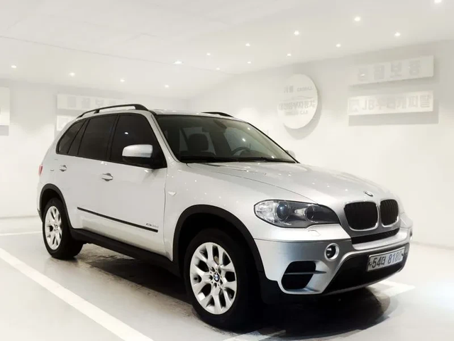 BMW X5 xDrive 30D - автомобили, коли, обяви за нови и употребявани 2