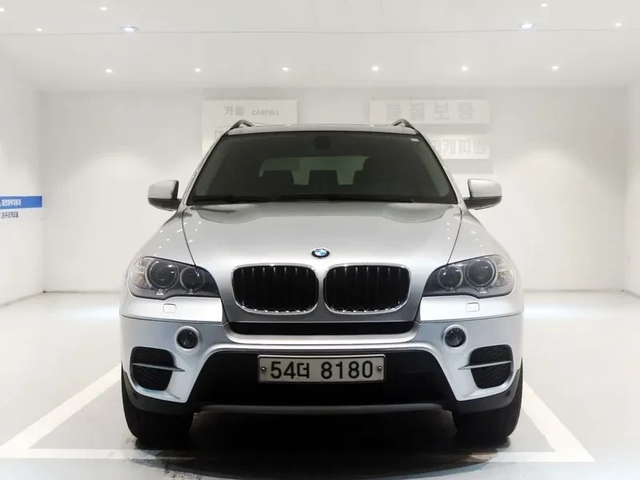 BMW X5 xDrive 30D - автомобили, коли, обяви за нови и употребявани 4