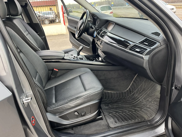 BMW X5 3.0SD 286кс SPORT PACKET  ОБСЛУЖЕНА ВНОС ИТАЛИЯ - автомобили, коли, обяви за нови и употребявани 9