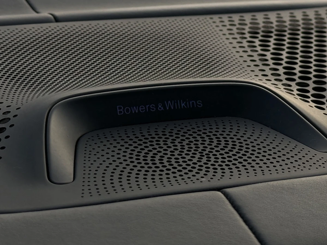 BMW X5 M50I| ДИСТРОНИК| МАСАЖ| ВАКУМ| HEAD-UP| BOWERS&WIL - автомобили, коли, обяви за нови и употребявани 8