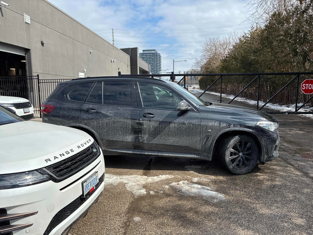 BMW X5 M* SPORT* HARMON* KARDON* 360КАМЕРА* LANE* ASSIST* - автомобили, коли, обяви за нови и употребявани 1