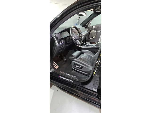 BMW X5 40i Full M Sport Shadow/ MILD HYBRID 340к.с. - автомобили, коли, обяви за нови и употребявани 12