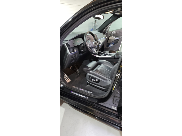 BMW X5 40i Full M Sport Shadow/ MILD HYBRID 340к.с. - автомобили, коли, обяви за нови и употребявани 6